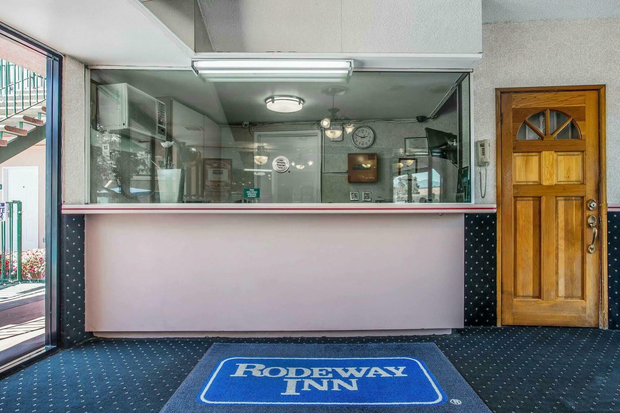 Rodeway Inn Near Melrose Ave Los Angeles Kültér fotó